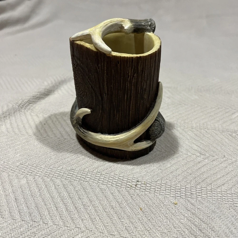 Realistic Wood with Faux Antler Toothbrush Holder Wildlife Forest Rustic Cabin